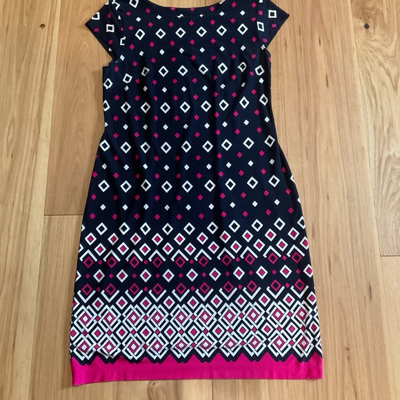 Liz Claiborne Black Diamond Design Sheath Dress, Size Medium - Picture 4 of 8